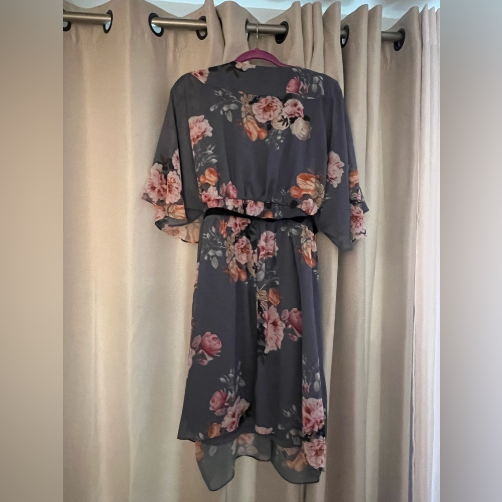 Floral mid-dress